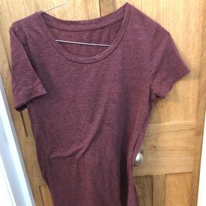 Burgundy tee shirt